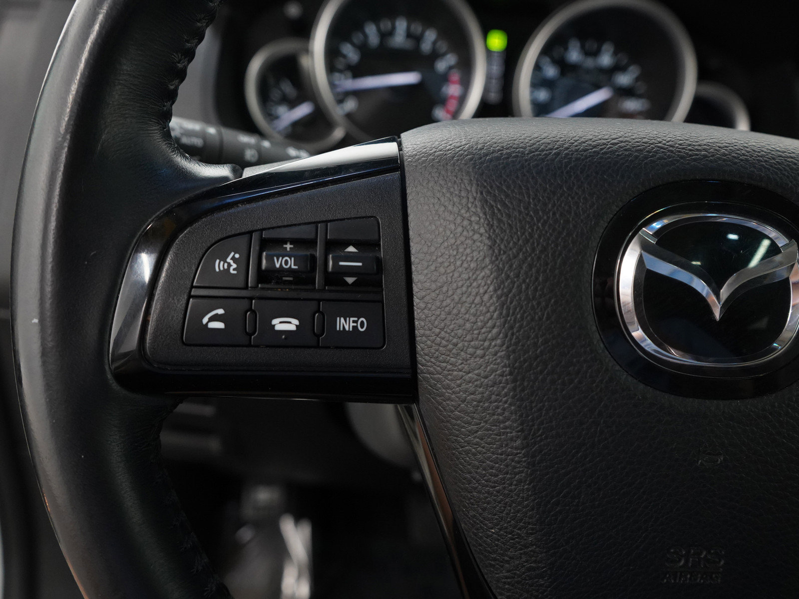 2015 Mazda CX-9 Grand Touring photo 25