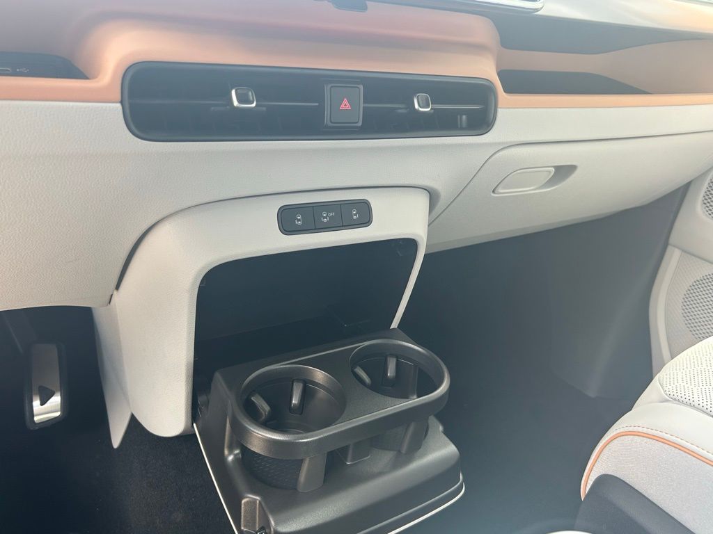2025 Volkswagen ID. Buzz Pro Plus photo 42