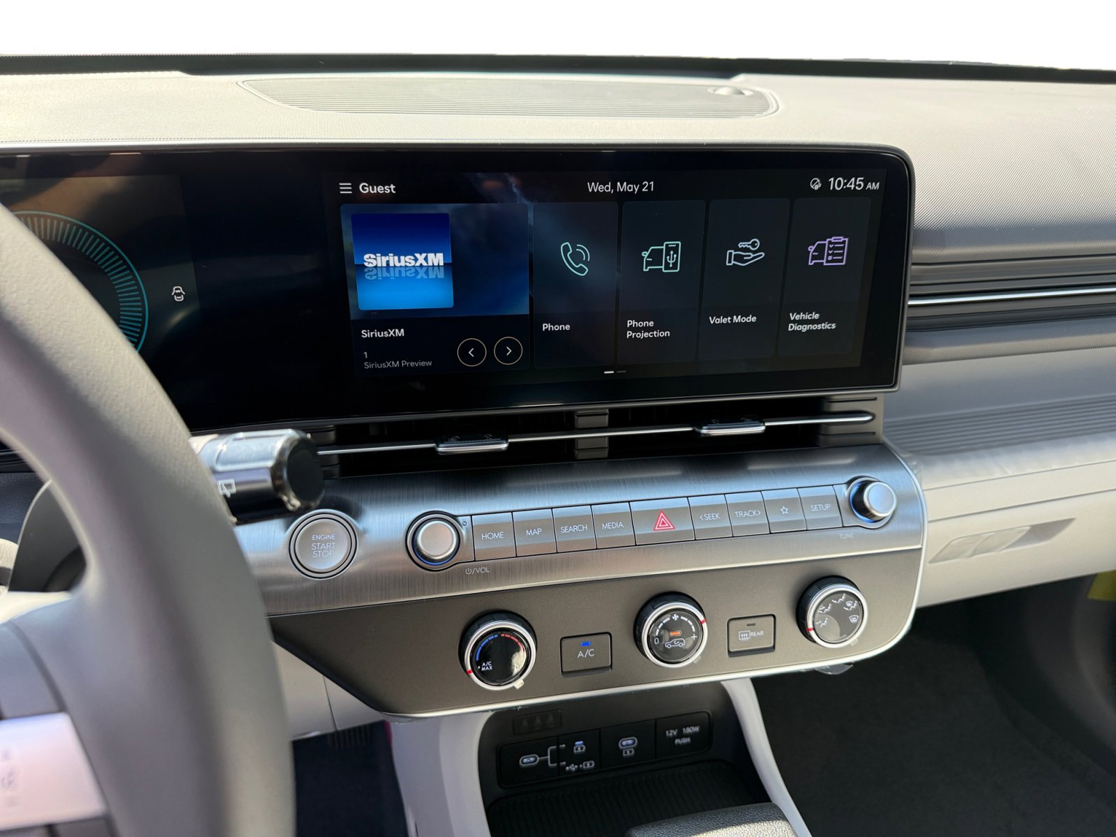 2025 Hyundai Kona SE photo 11