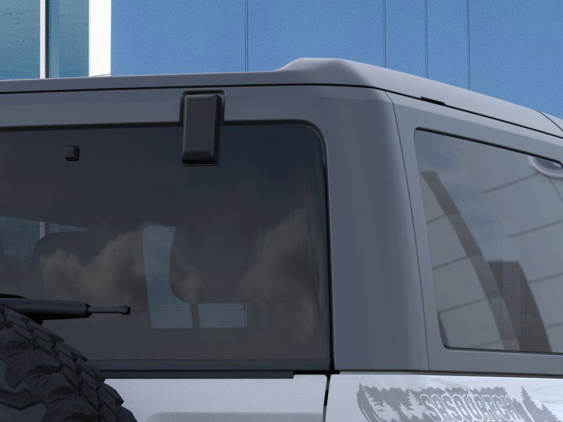 2025 Ford Bronco Base photo 23