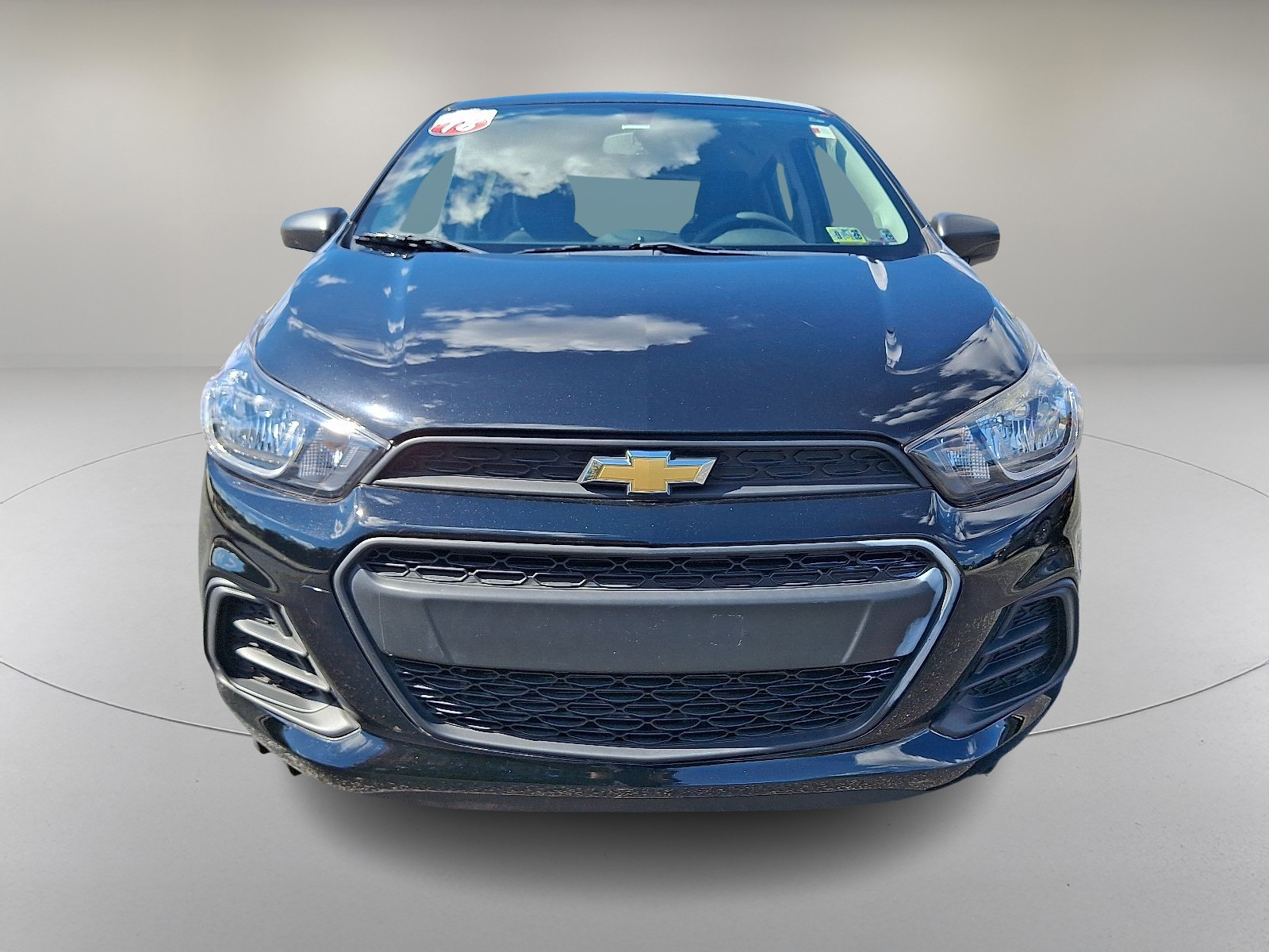2018 Chevrolet Spark LS photo 3