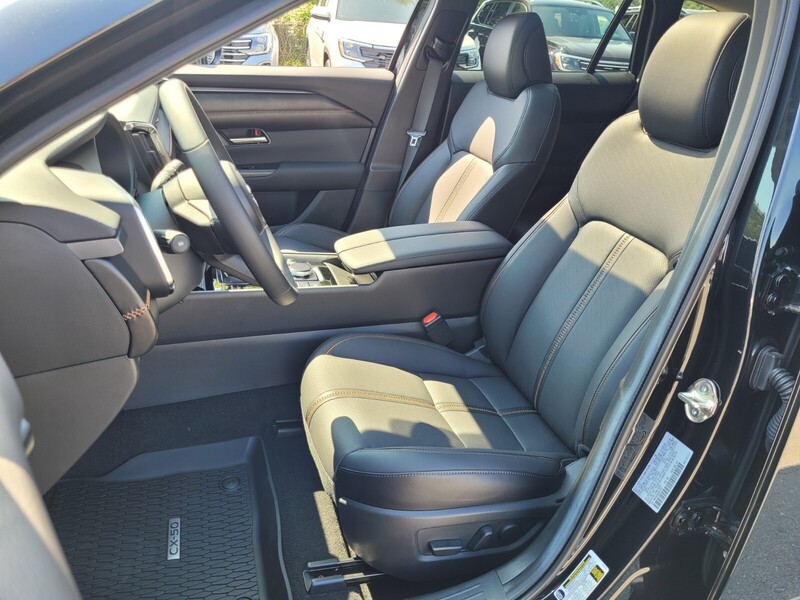 2025 Mazda CX-50 2.5 Premium Plus photo 4