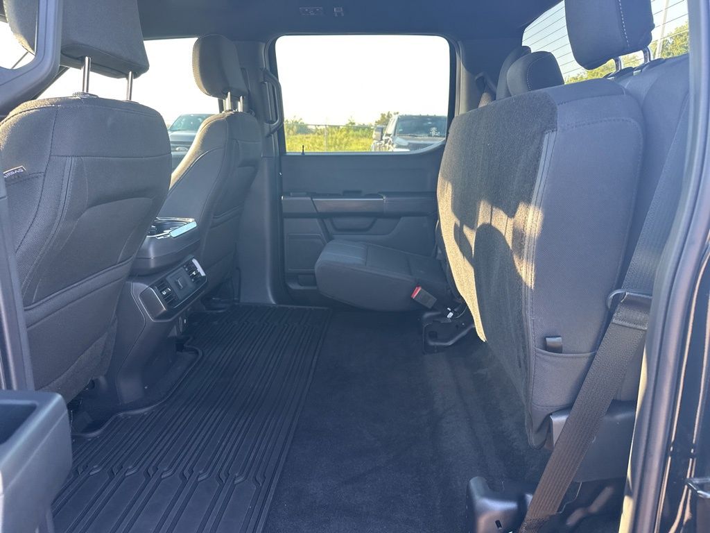 2025 Ford F-150 STX photo 27