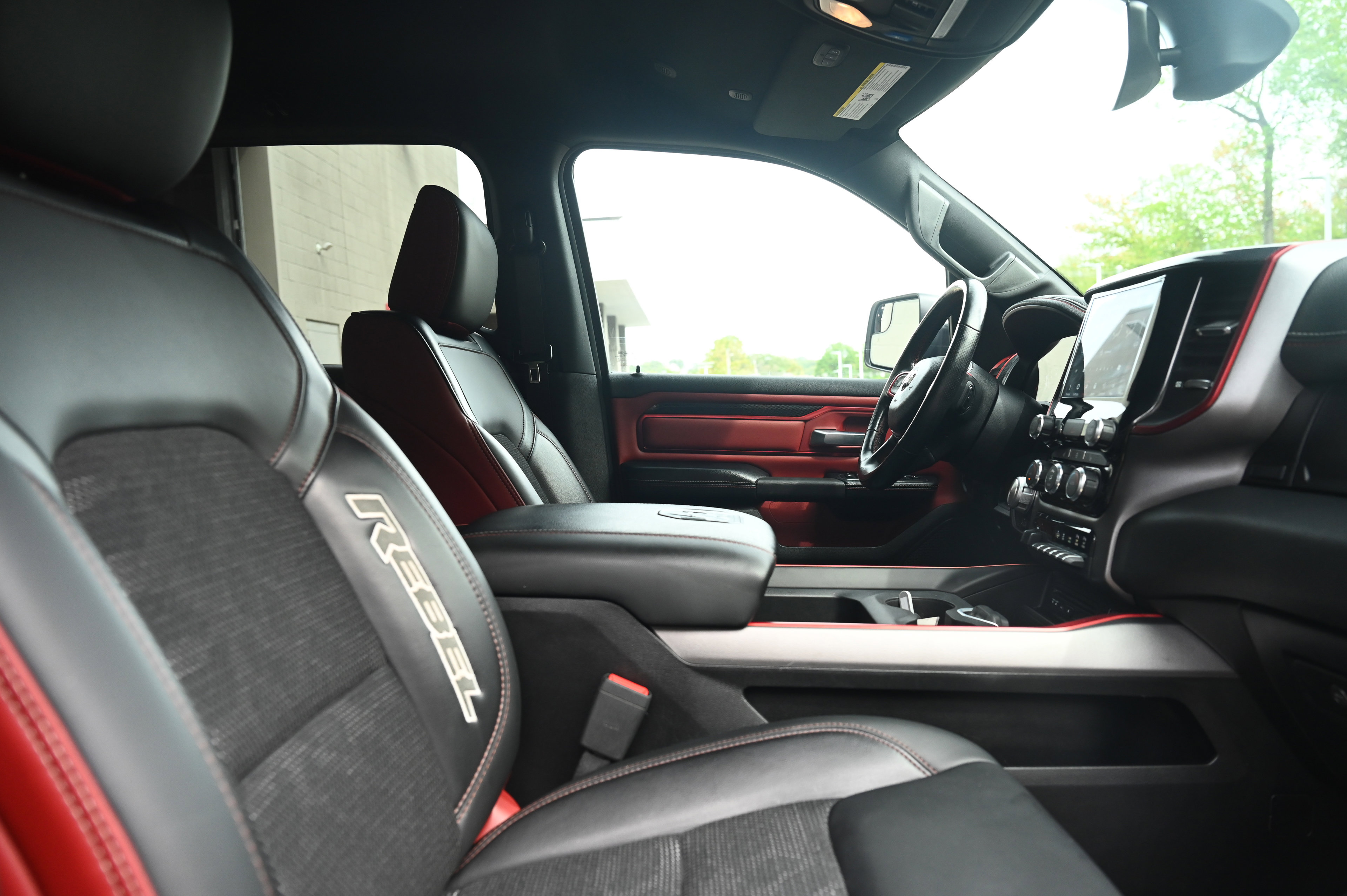 2019 Ram 1500 Rebel photo 28