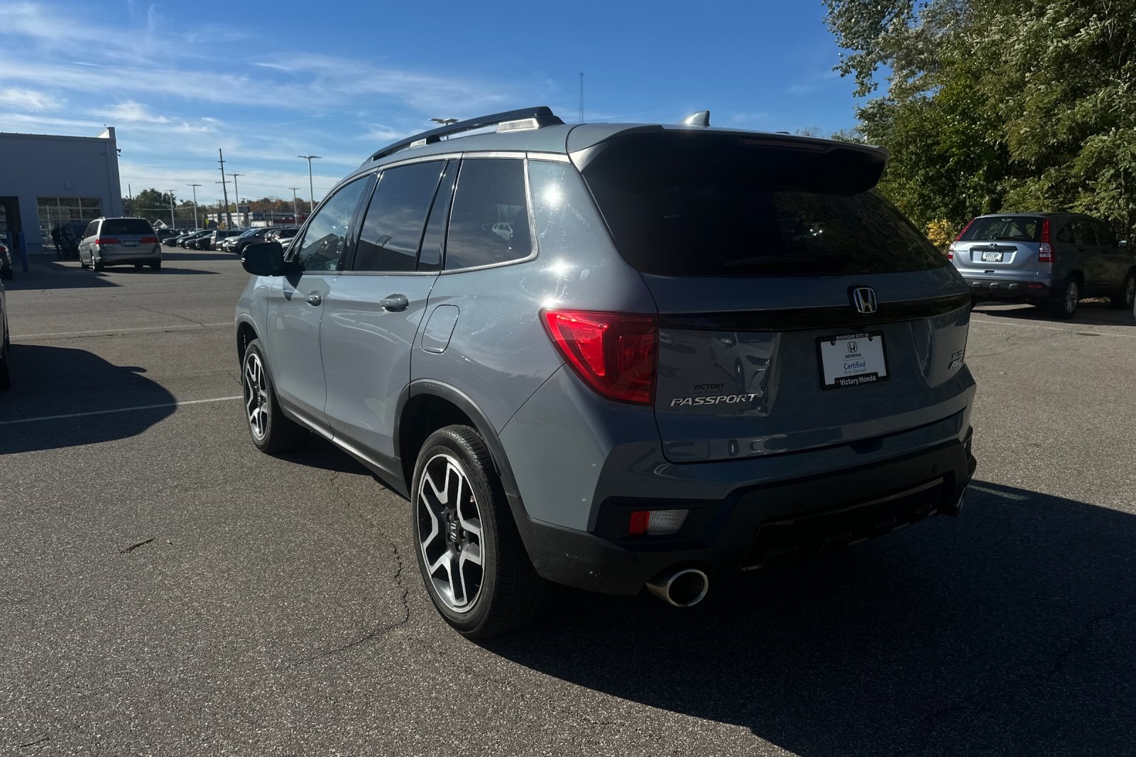 2022 Honda Passport Elite photo 3