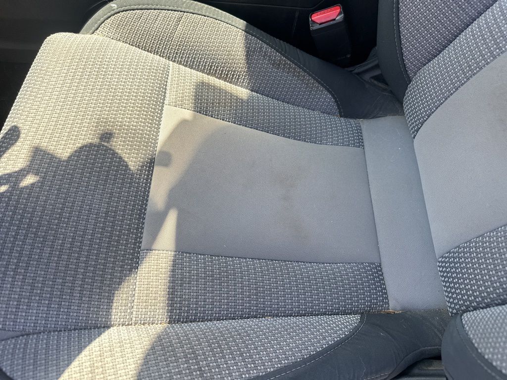 2020 Subaru Outback Premium photo 12