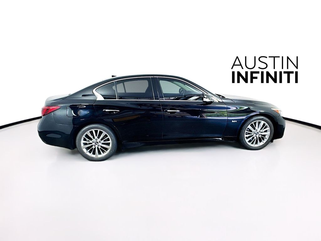 2018 Infiniti Q50 3.0t LUXE photo 6