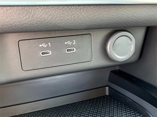 2026 Nissan Rogue SV photo 25