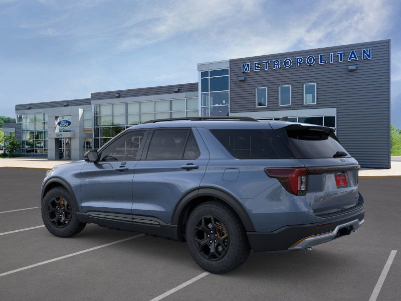 2026 Ford Explorer photo 2