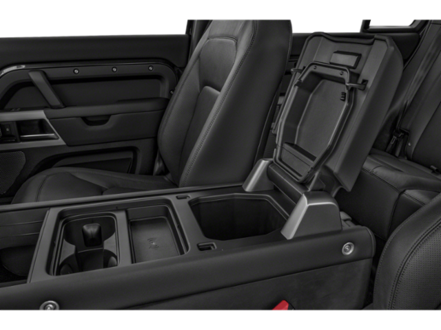 2025 Land Rover Defender 110 S photo 10