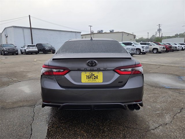 2024 Toyota Camry SE photo 4