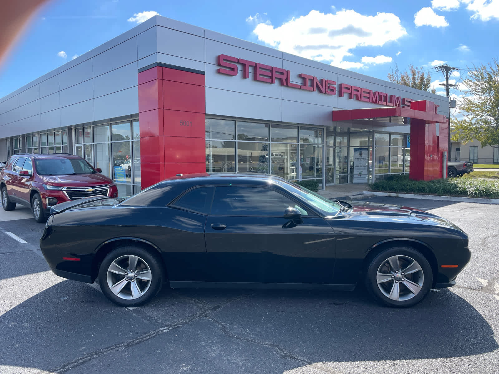 2021 Dodge Challenger SXT's photo