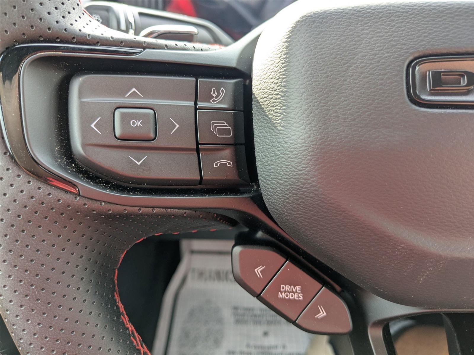 2025 Dodge Charger R/T photo 15