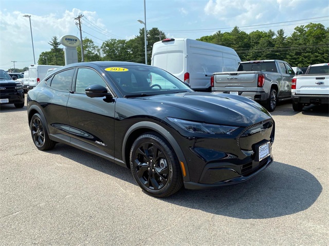 2024 Ford Mustang Mach-E Select AWD's photo