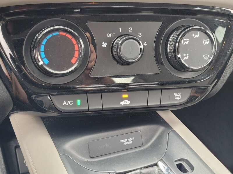 2017 Honda HR-V LX photo 20