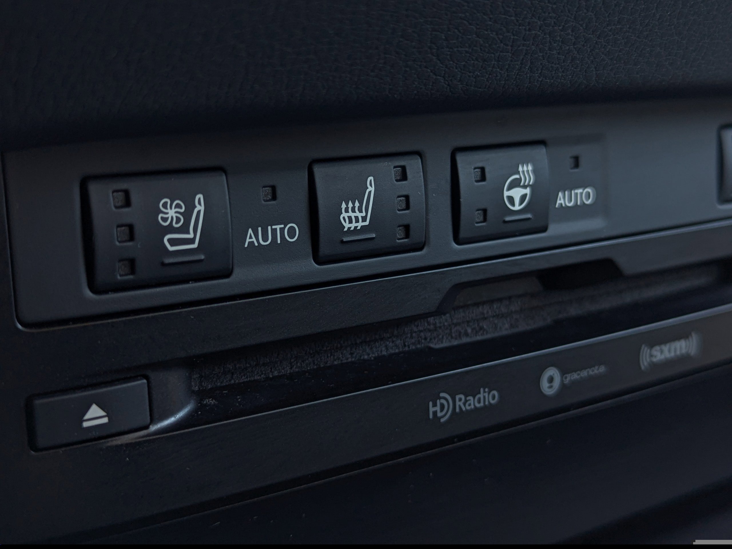 2020 Lexus ES 350 Premium photo 24