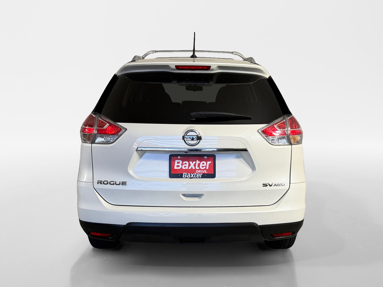 2016 Nissan Rogue SV photo 3