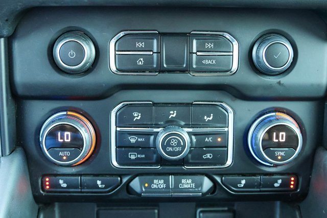 2022 Chevrolet Tahoe LT photo 25