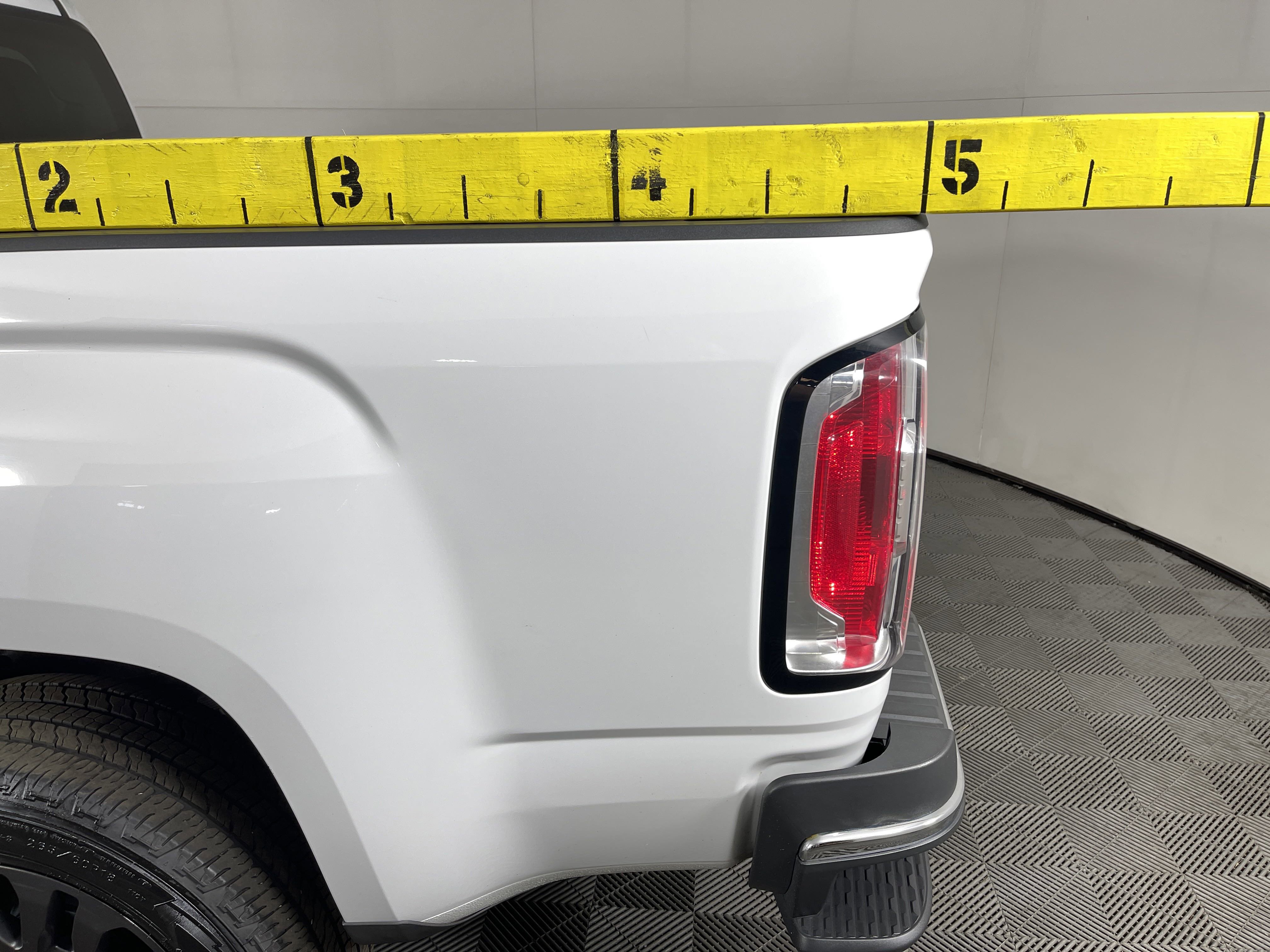 2020 Gmc Canyon SLE photo 4