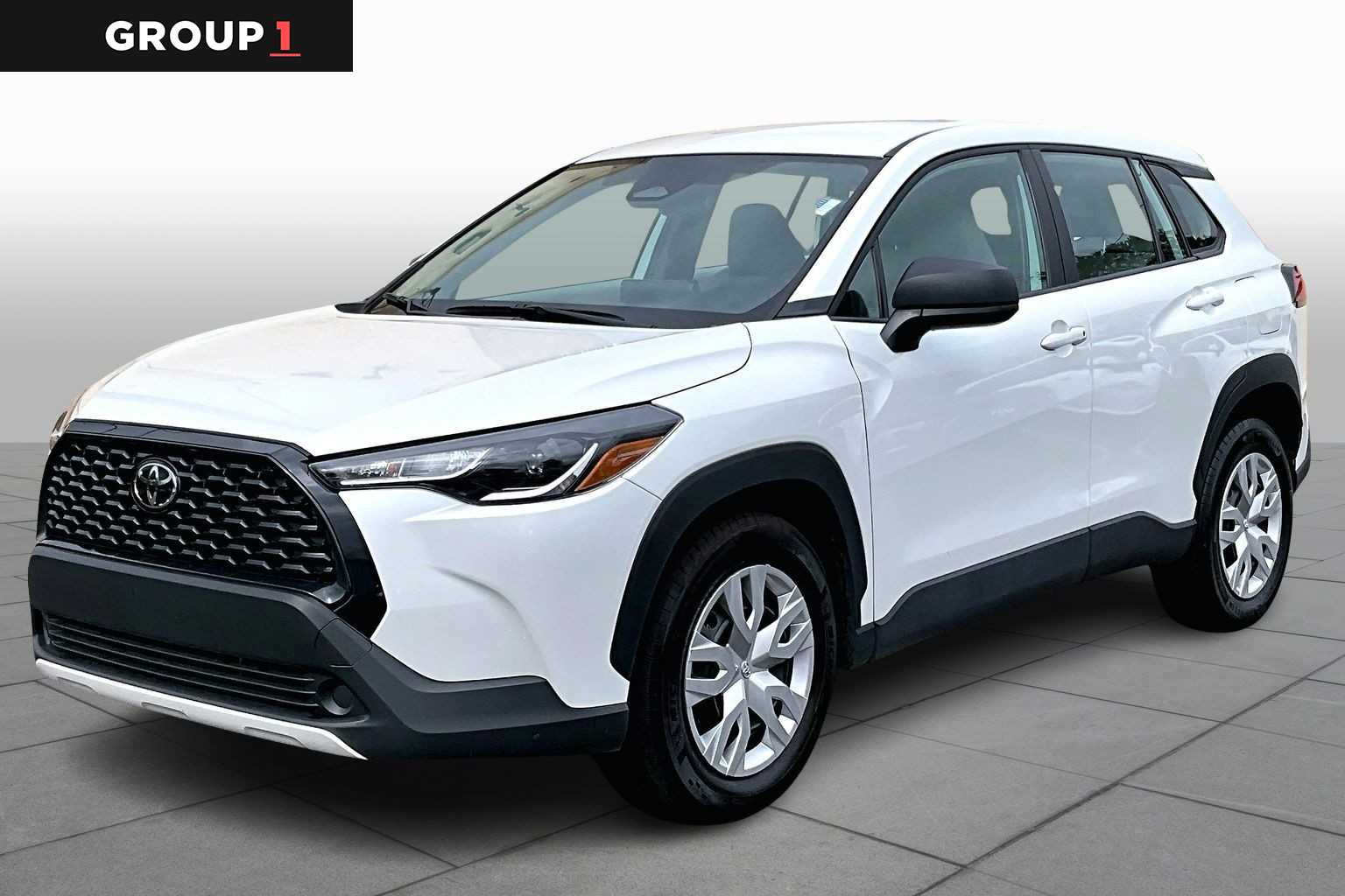 2024 Toyota Corolla Cross L's photo