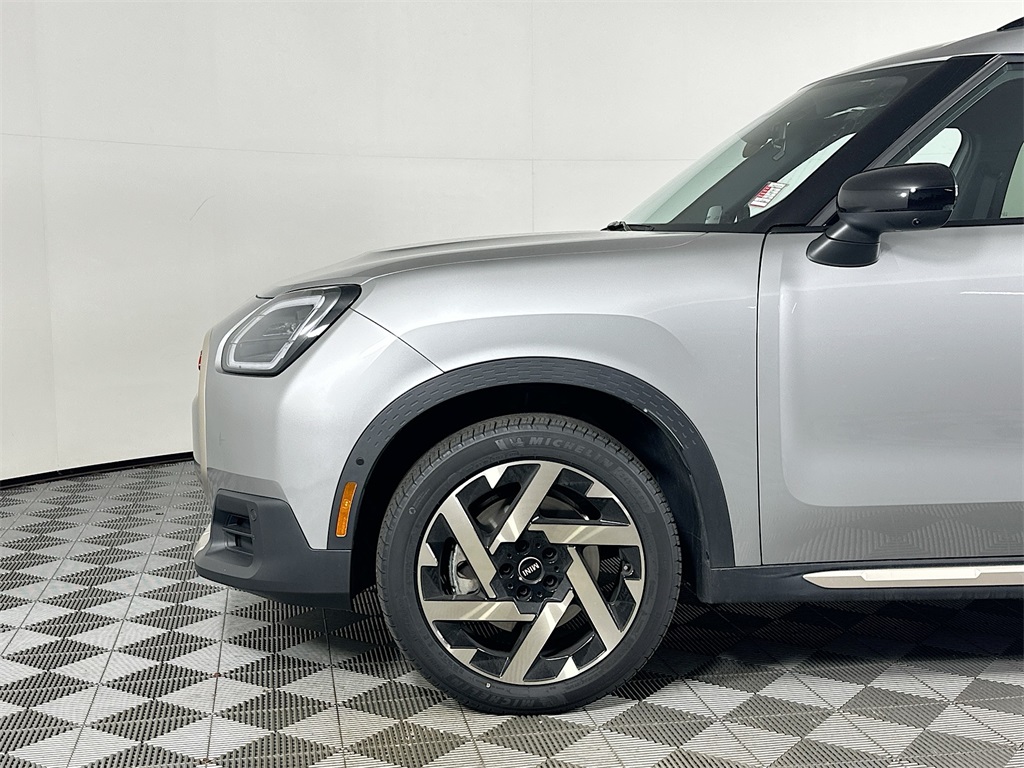 2025 Mini Cooper S ALL4 photo 7