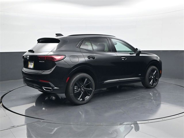 2025 Buick Envision Sport Touring photo 4