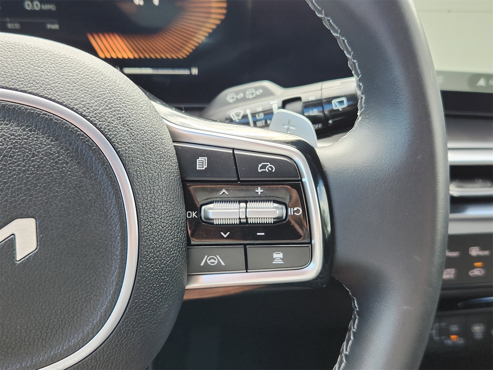 2025 Kia Sorento Hybrid EX photo 17