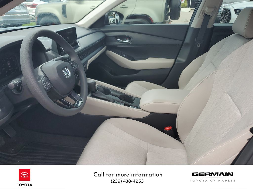 2023 Honda Accord LX photo 14
