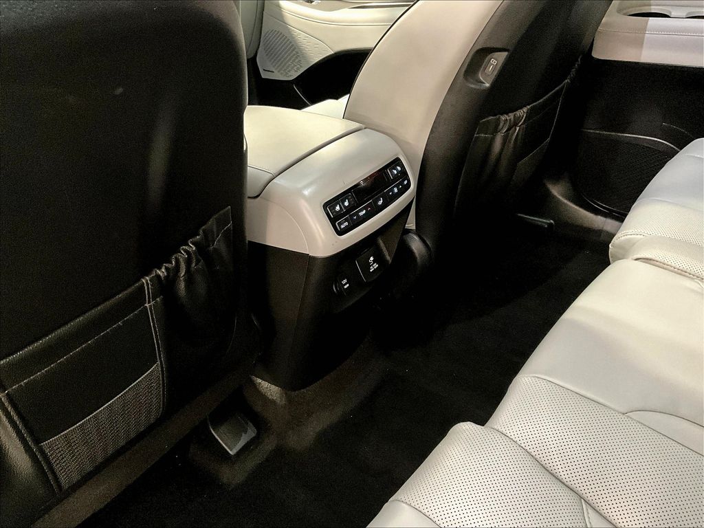 2023 Hyundai Palisade SEL photo 23