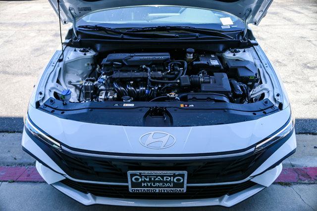 New 2025 Serenity White Hyundai SEL Sport image 56