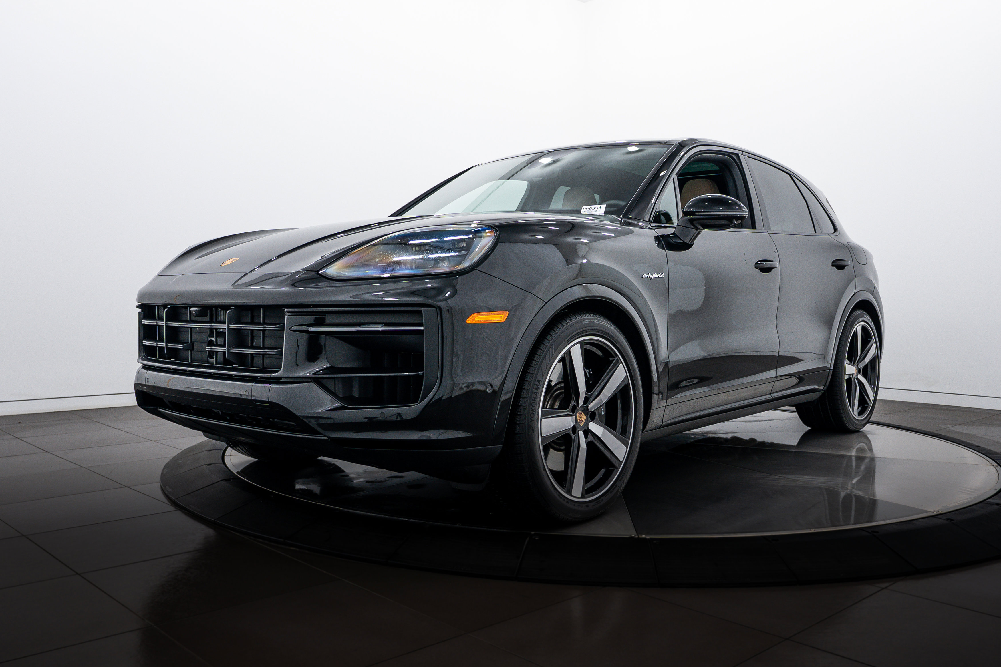 2025 Porsche Cayenne S E-Hybrid