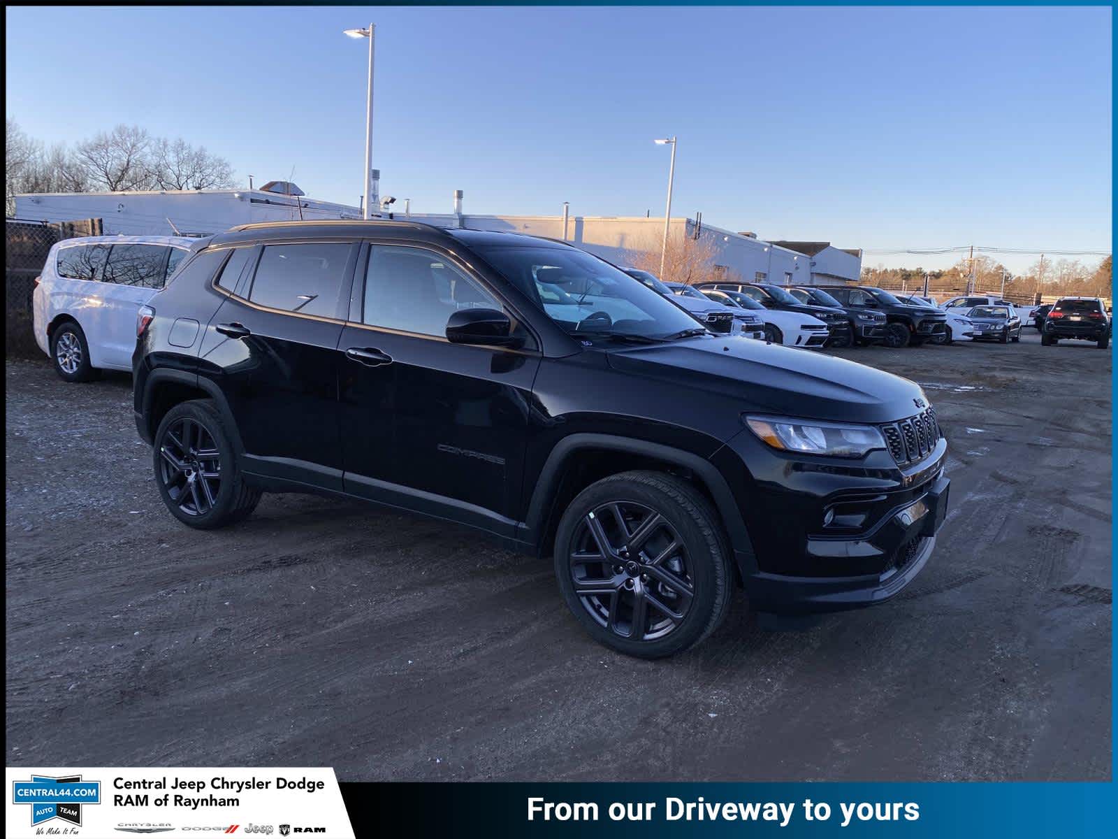 2026 Jeep Compass Limited Altitude's photo