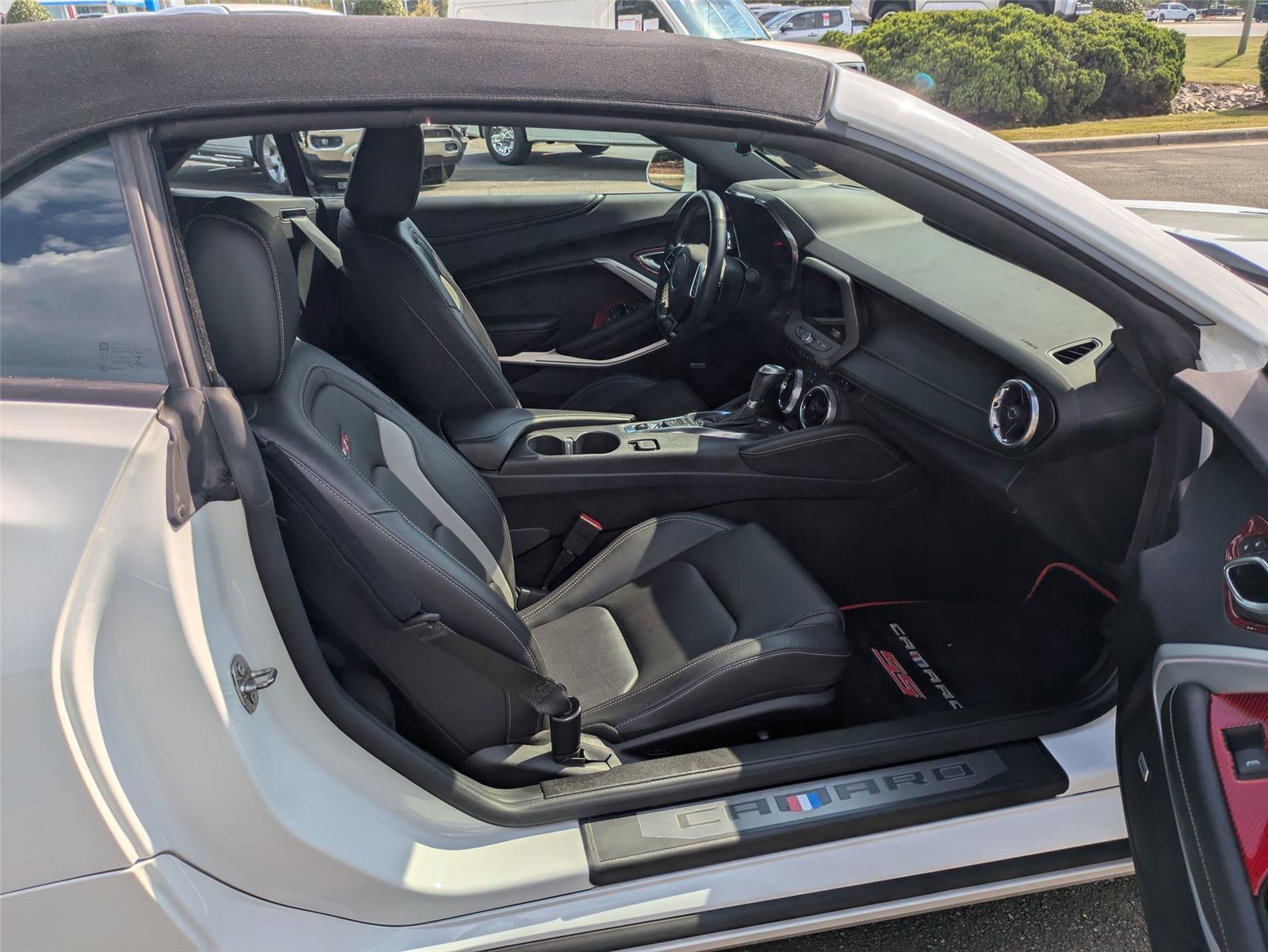 2020 Chevrolet Camaro 2SS photo 21