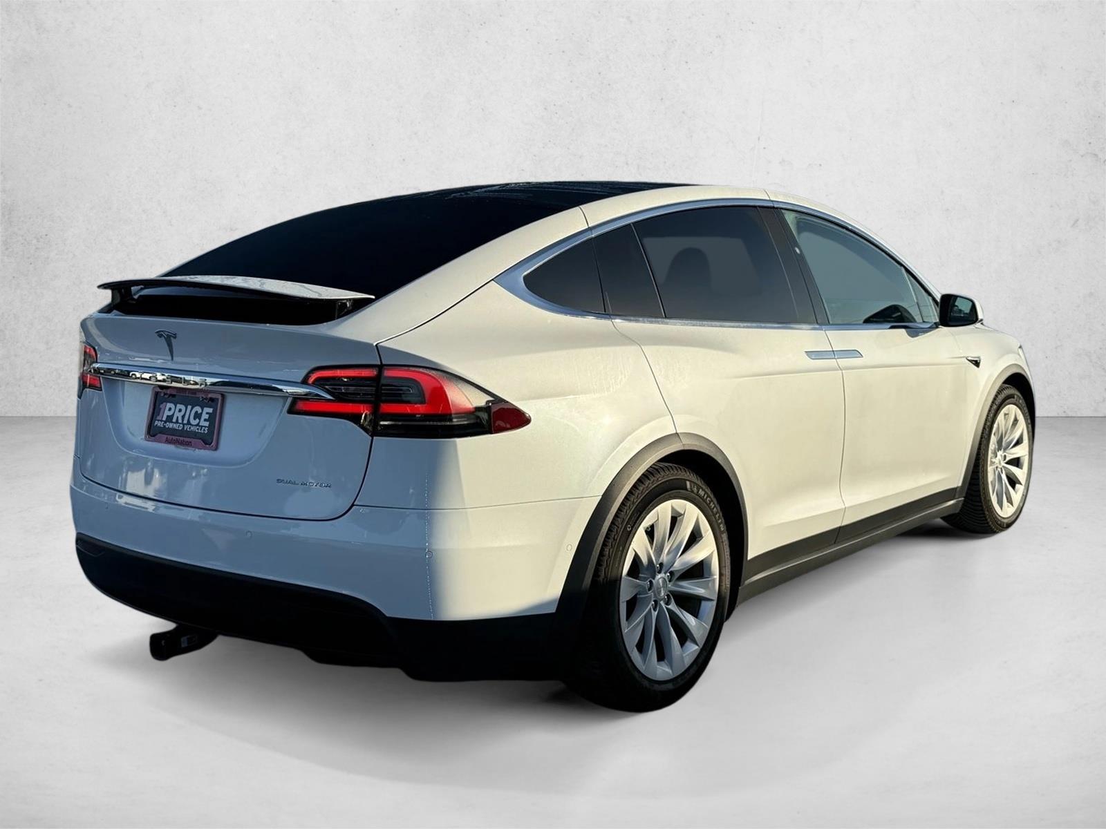 2020 Tesla Model X Long Range photo 4