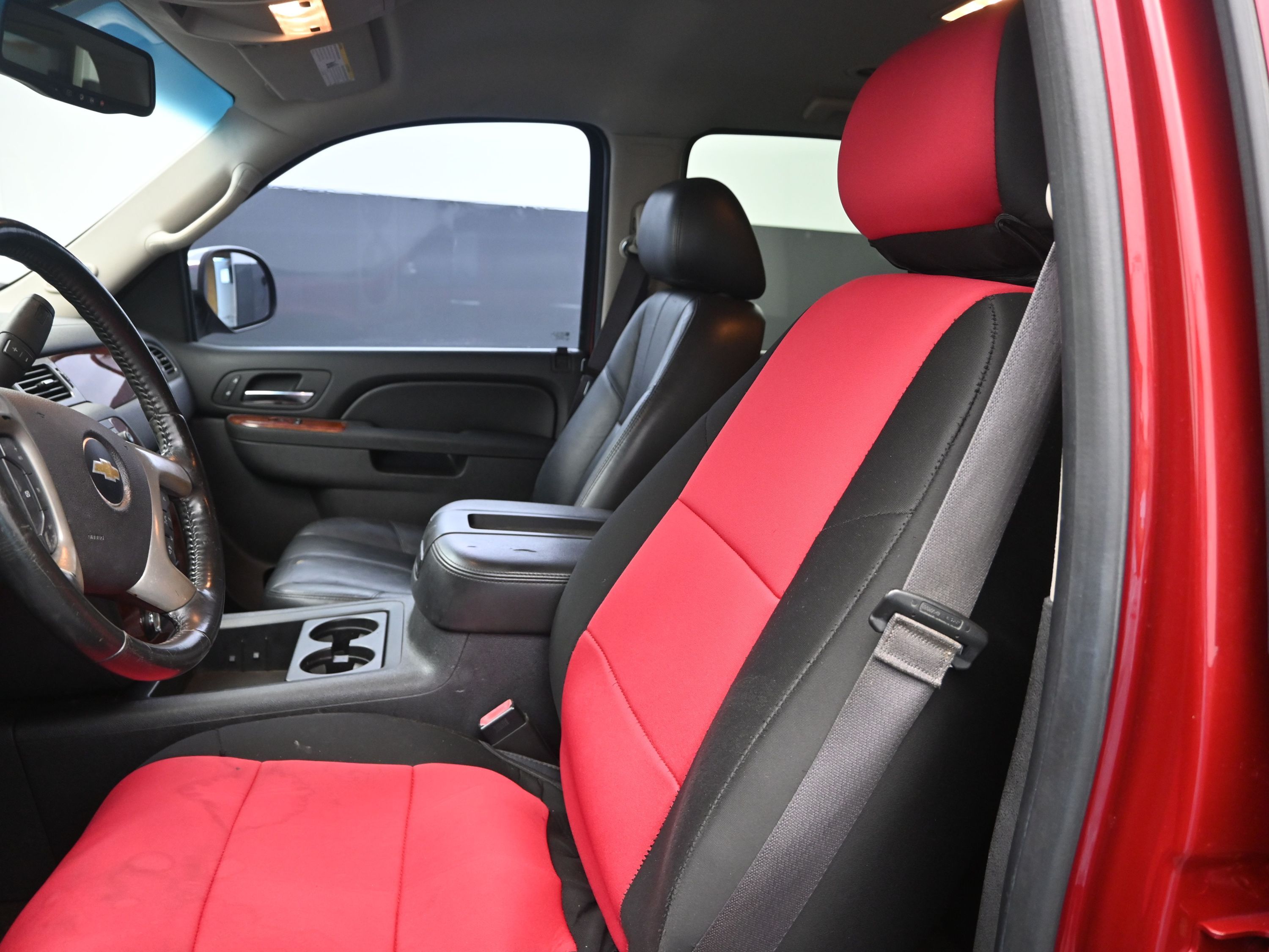 2014 Chevrolet Tahoe LT photo 7