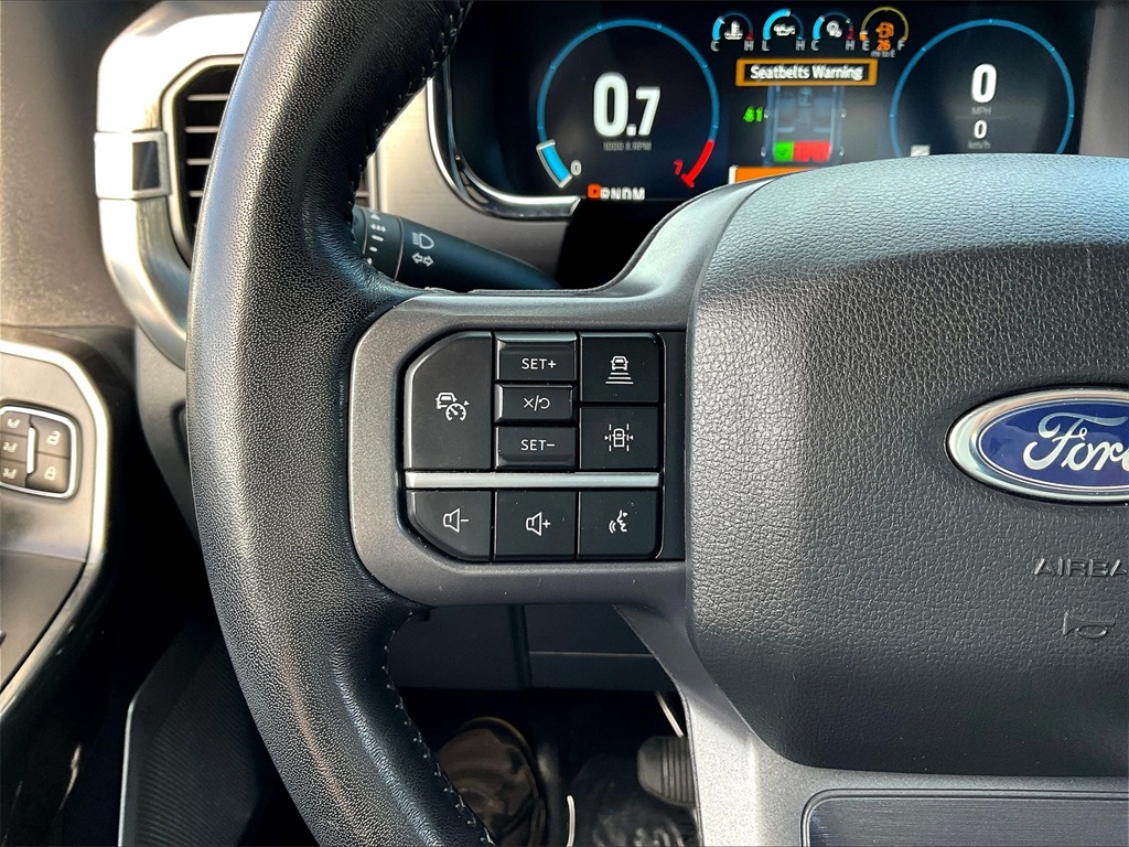 2023 Ford F-150 Lariat photo 22