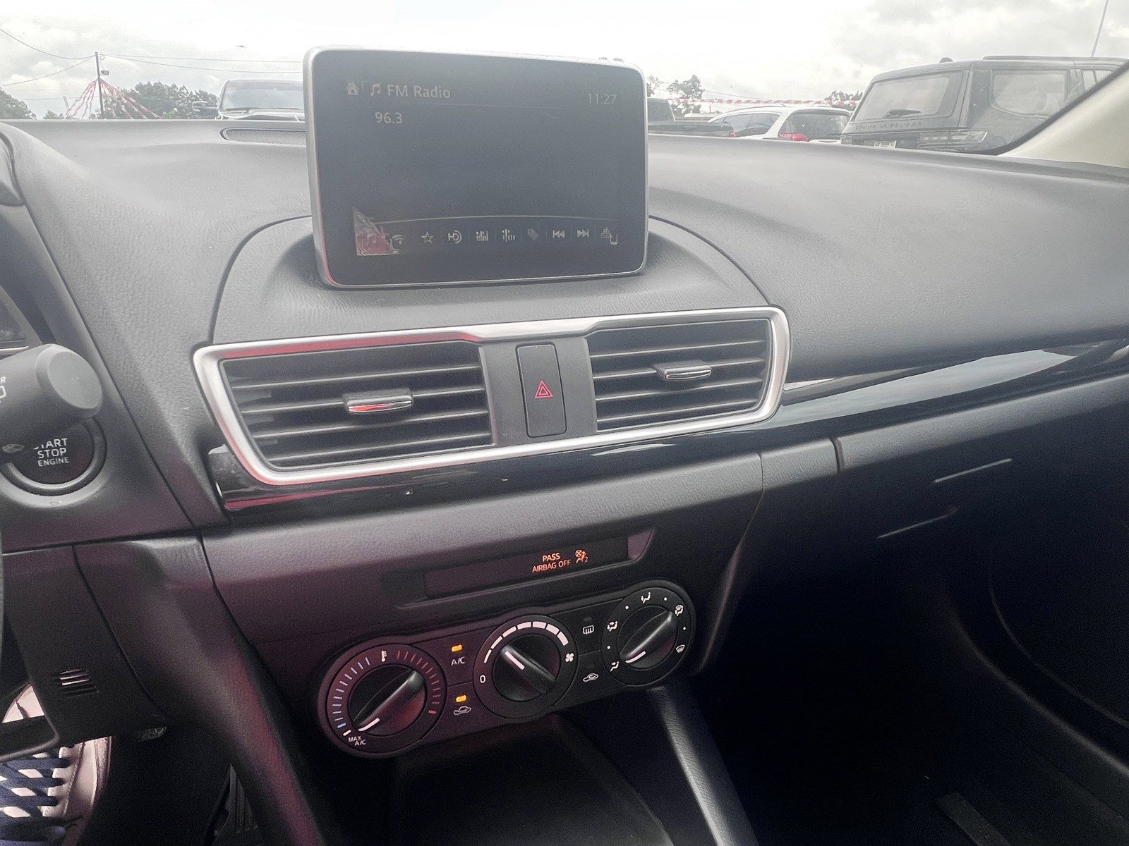 PreOwned 2015 Mazda Mazda3 i Sport Hatchback in Orange P144728