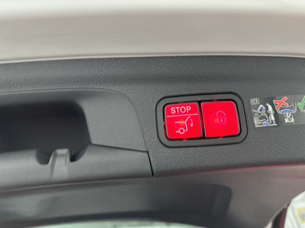2025 Mercedes Benz GLE 350 4MATIC photo 21