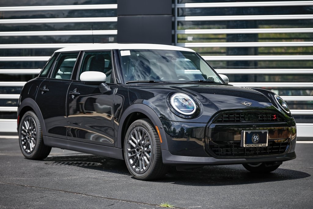2025 MINI Hardtop 4 Door