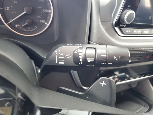 2023 Nissan Rogue SV photo 14