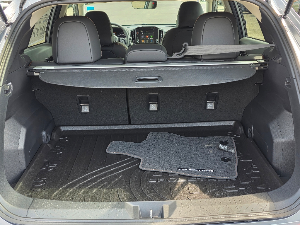 2025 Subaru Crosstrek Limited photo 4
