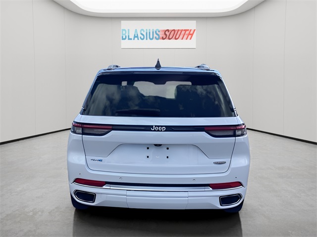 2023 Jeep Grand Cherokee Summit Reserve 4xe photo 4