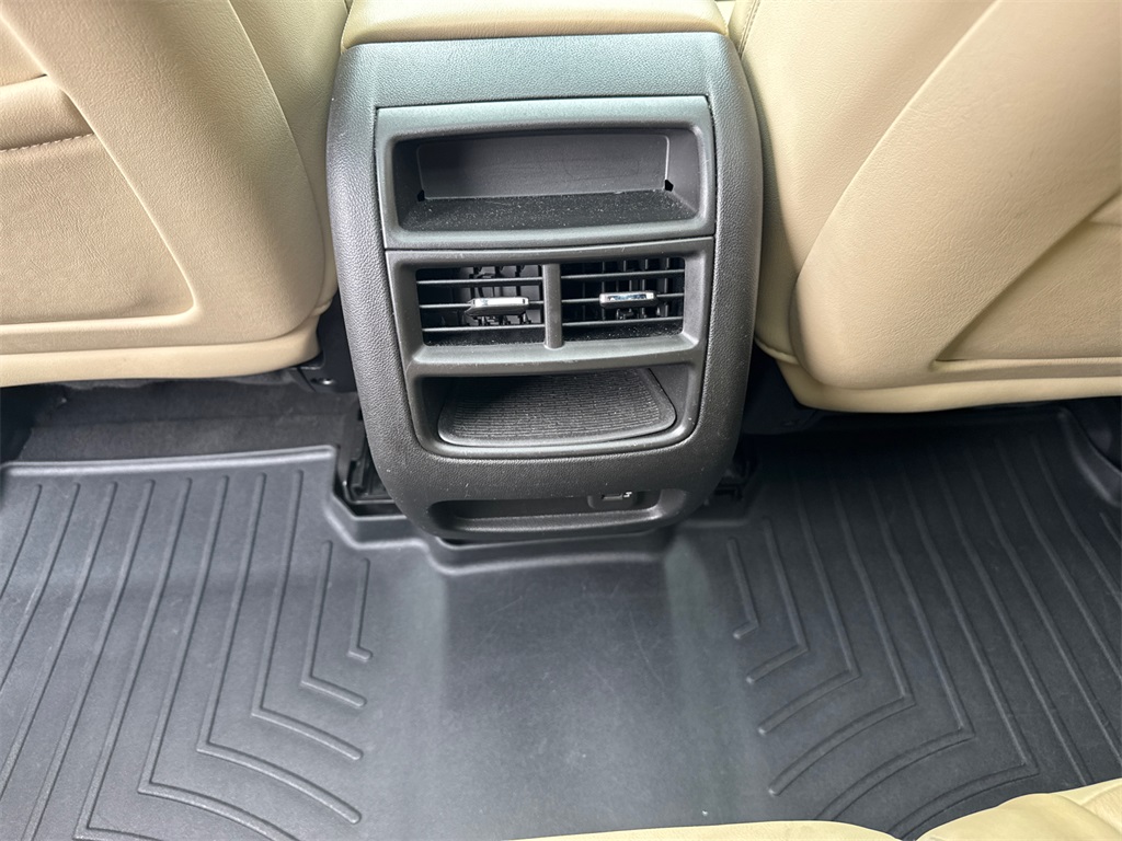 2018 Cadillac XT5 Luxury photo 22