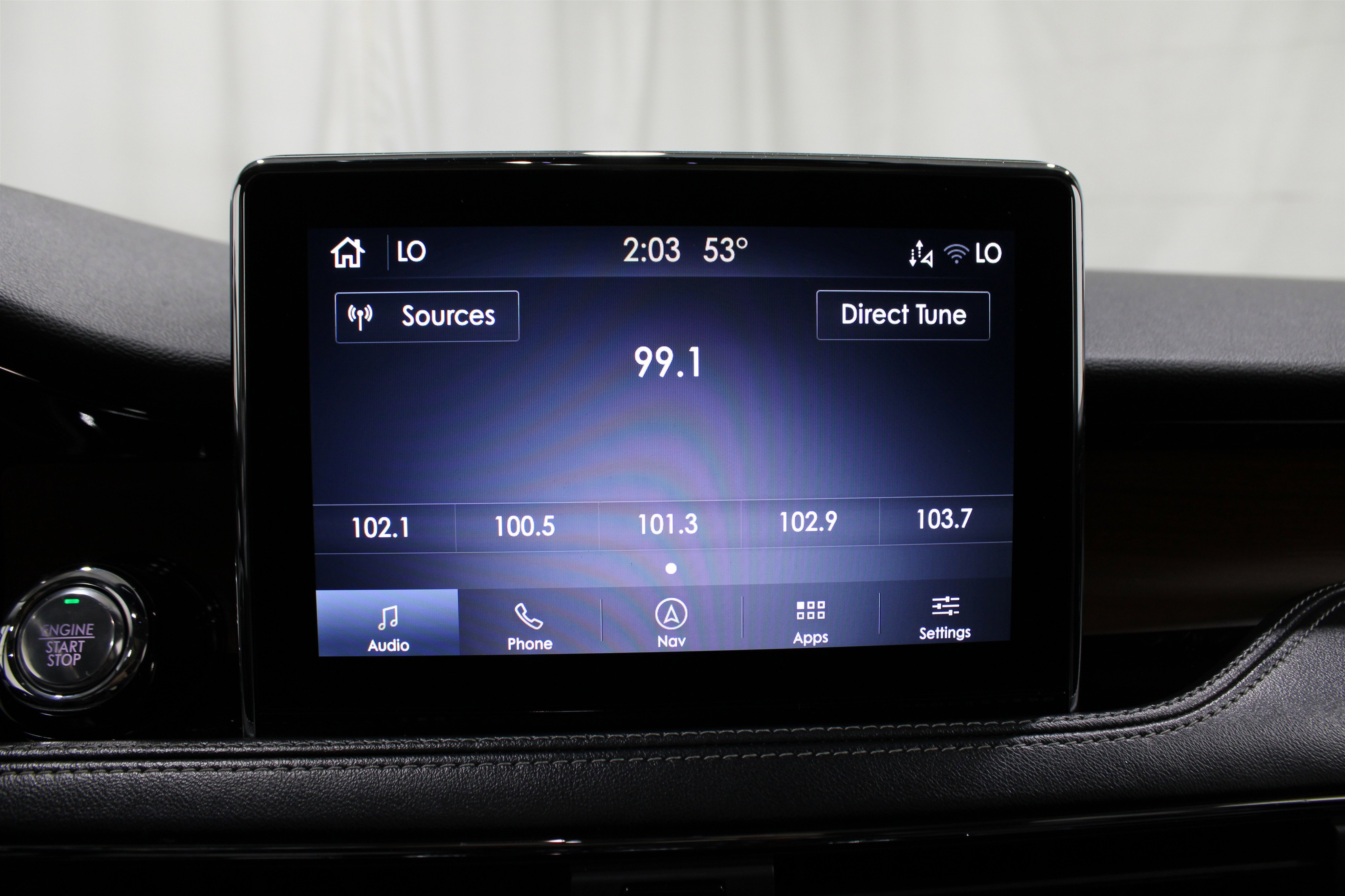 2022 Lincoln Corsair Reserve photo 2