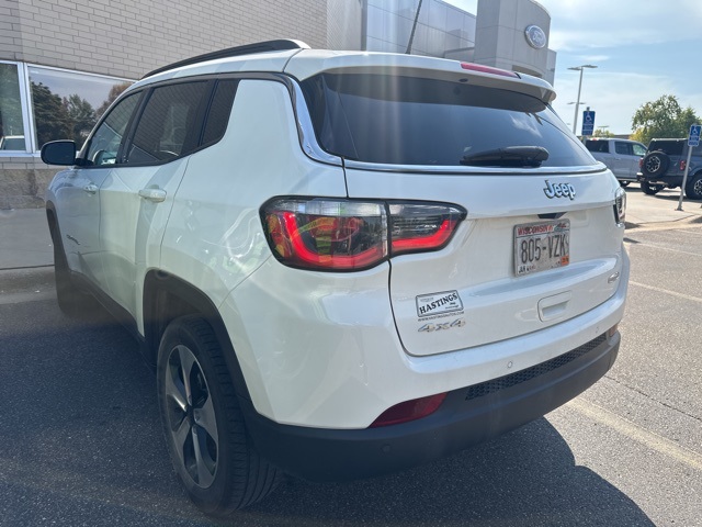 2019 Jeep Compass Latitude photo 4