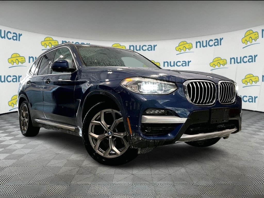 2021 BMW X3 30e's photo