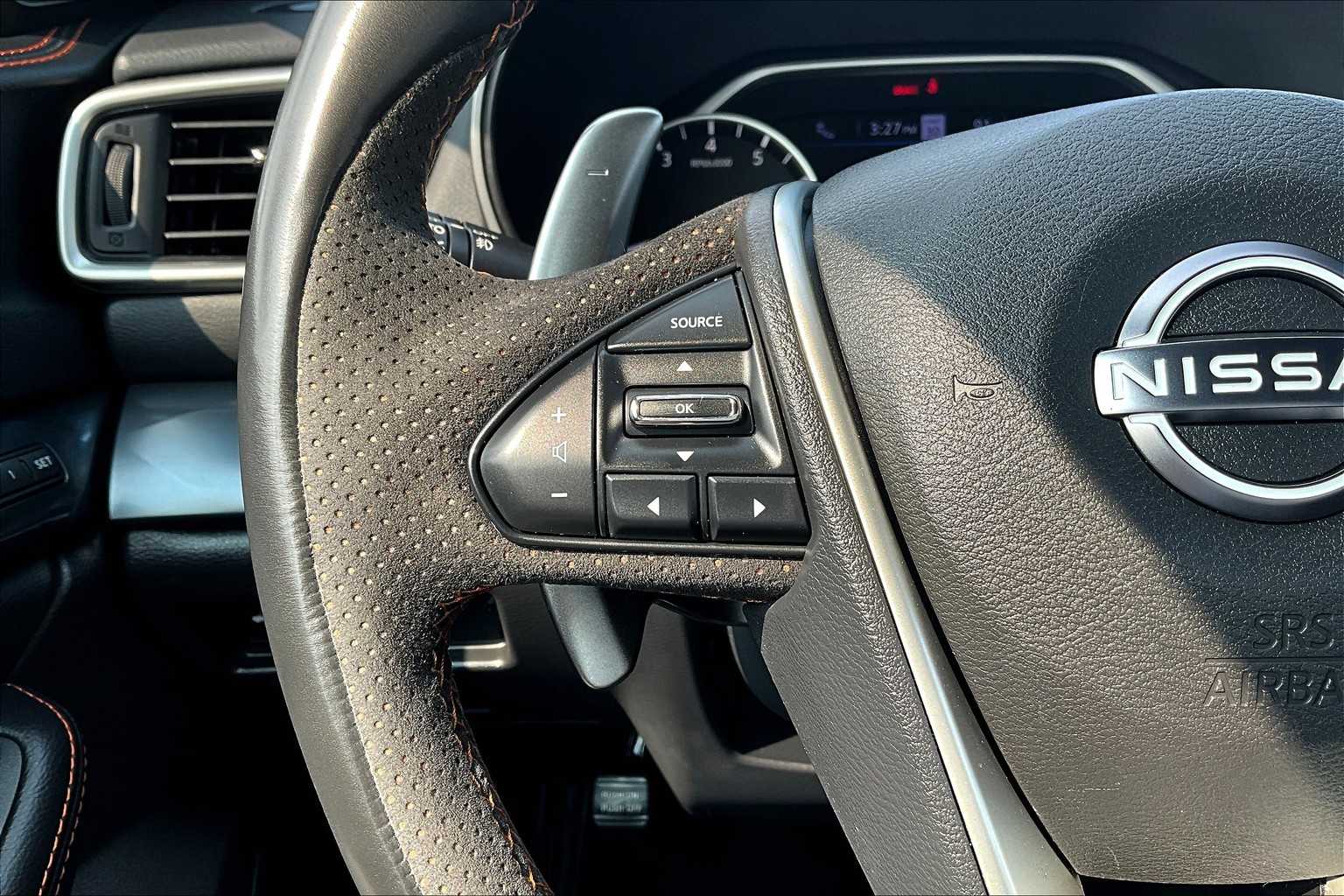 2023 Nissan Maxima SR photo 22
