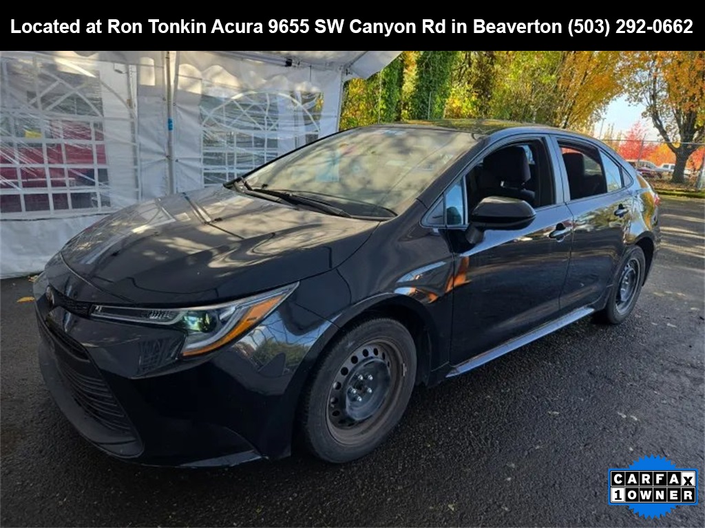 2024 Toyota Corolla LE photo 3