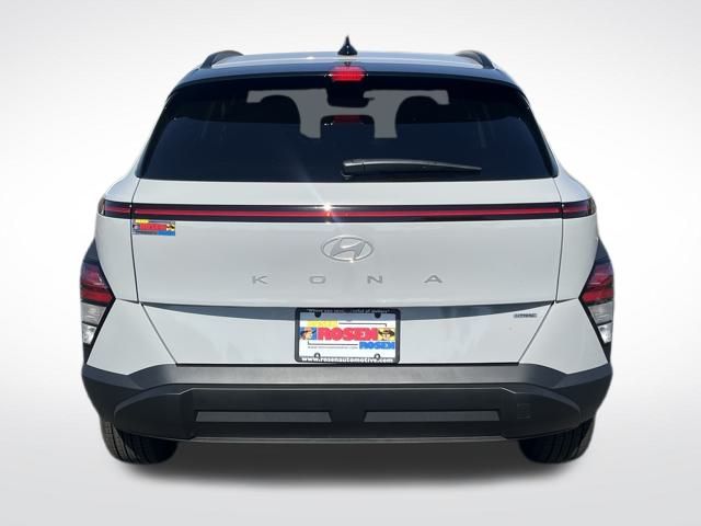 2026 Hyundai Kona SEL photo 4