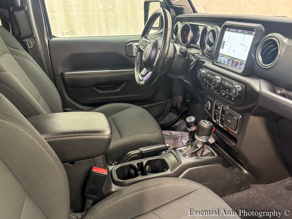 2022 JEEP WRANGLER - Image 26